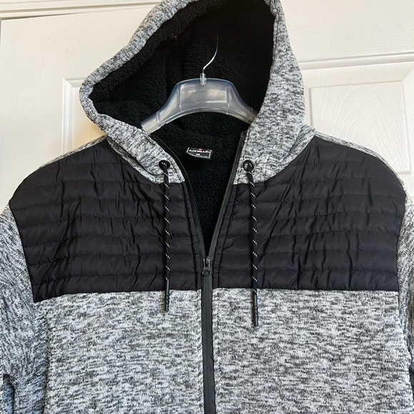 Airwalk Zip up Jacket - Picture 6 of 13